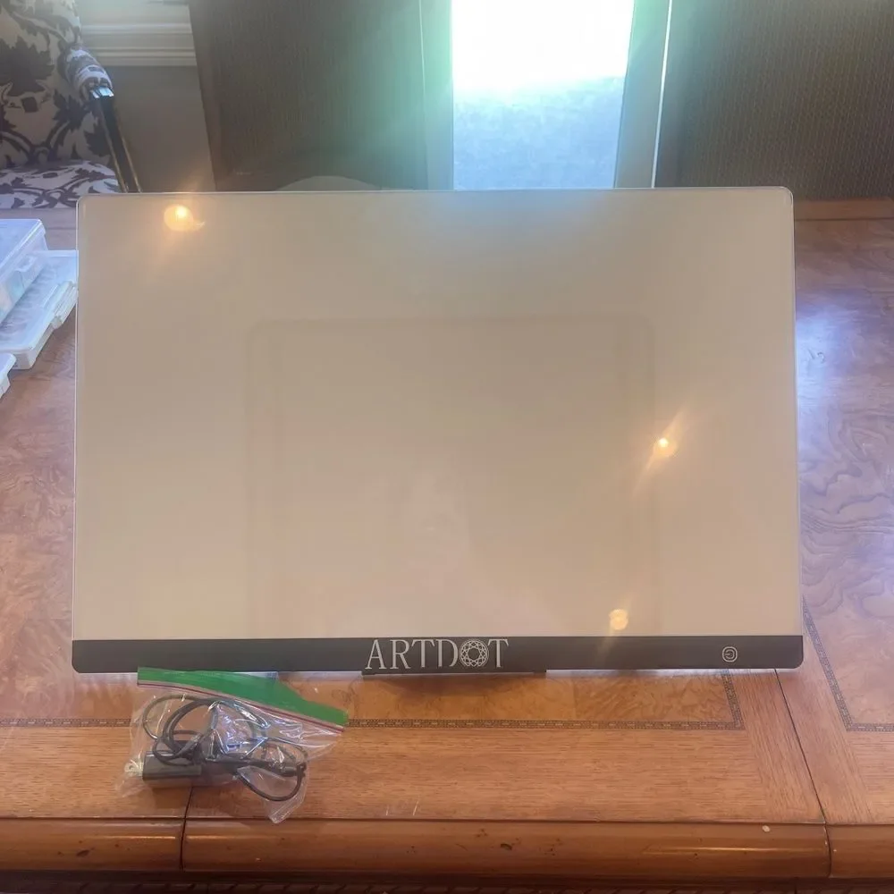 ArtDot Light Board like new out of box!